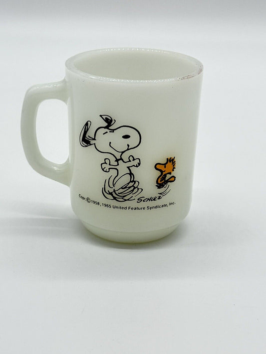 Fire King 1965 Snoopy & Woodstock Mug Milk Glass Coffee Cup
