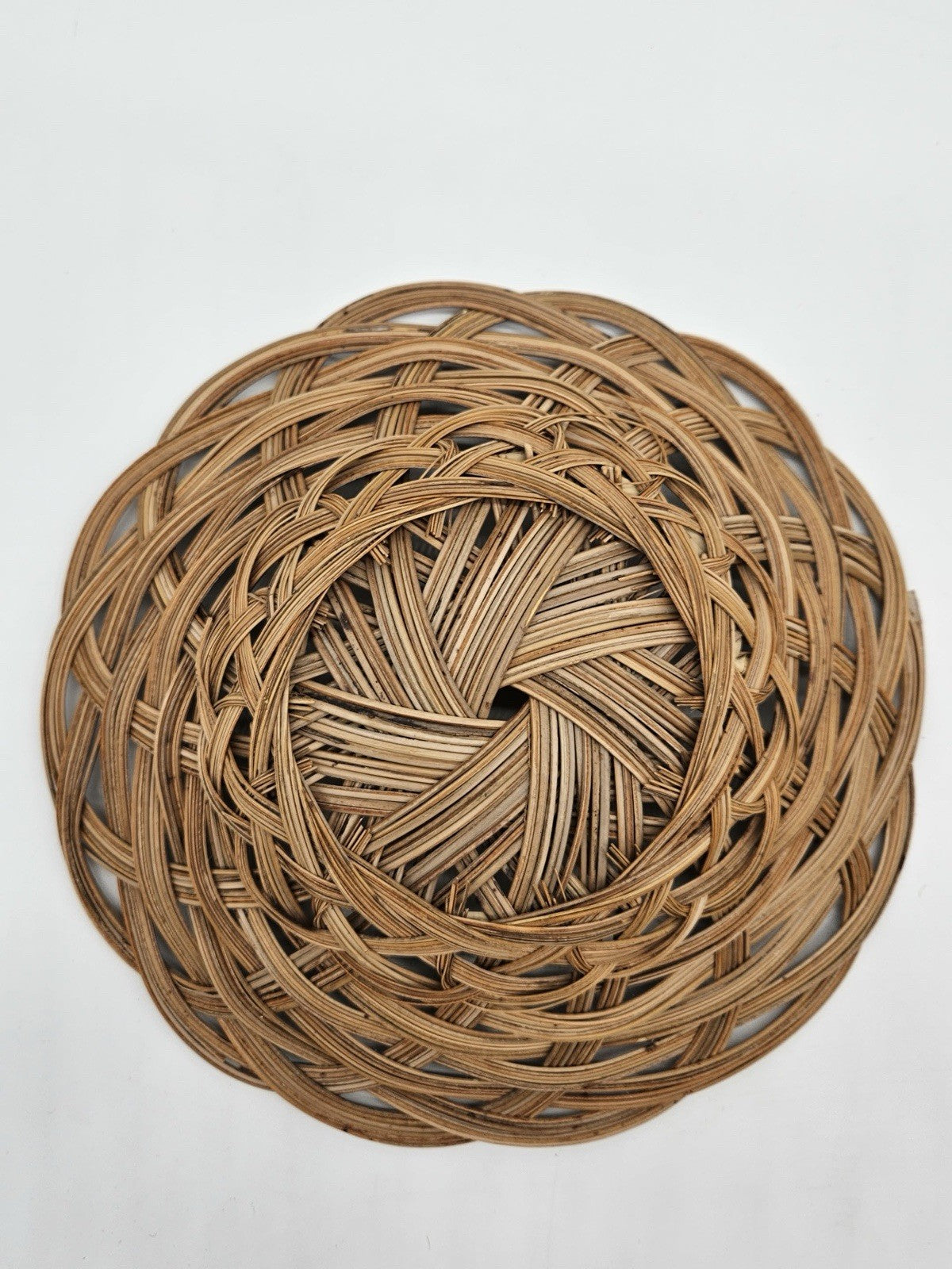 Wicker Open Weave Basket Bowl 10" Round Rattan Basket Great Condition