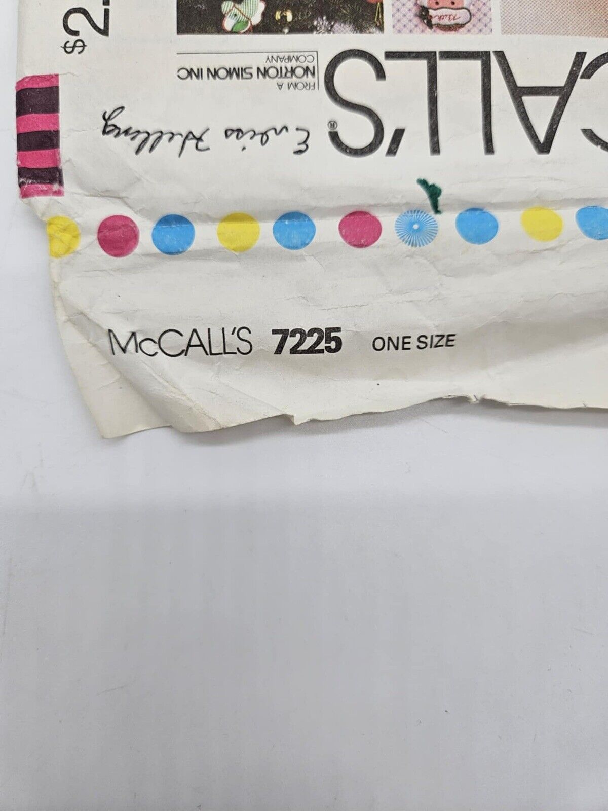 Christmas Stocking Ornaments Skirt McCalls 7225 Craft Sewing Pattern VTG Wreath