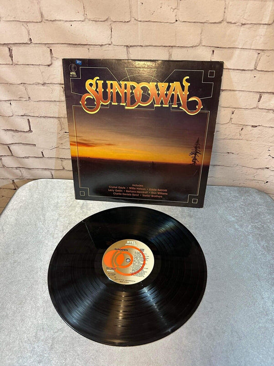 Sundown K-Tel LP 1980 Original Vinyl Album - Willie Nelson, Barbra Mandrell