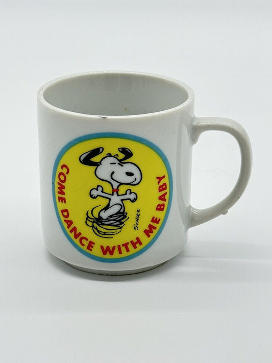 Vintage RARE 1958 SNOOPY Schultz Peanuts “Come Dance with Me Baby” Mug Cup