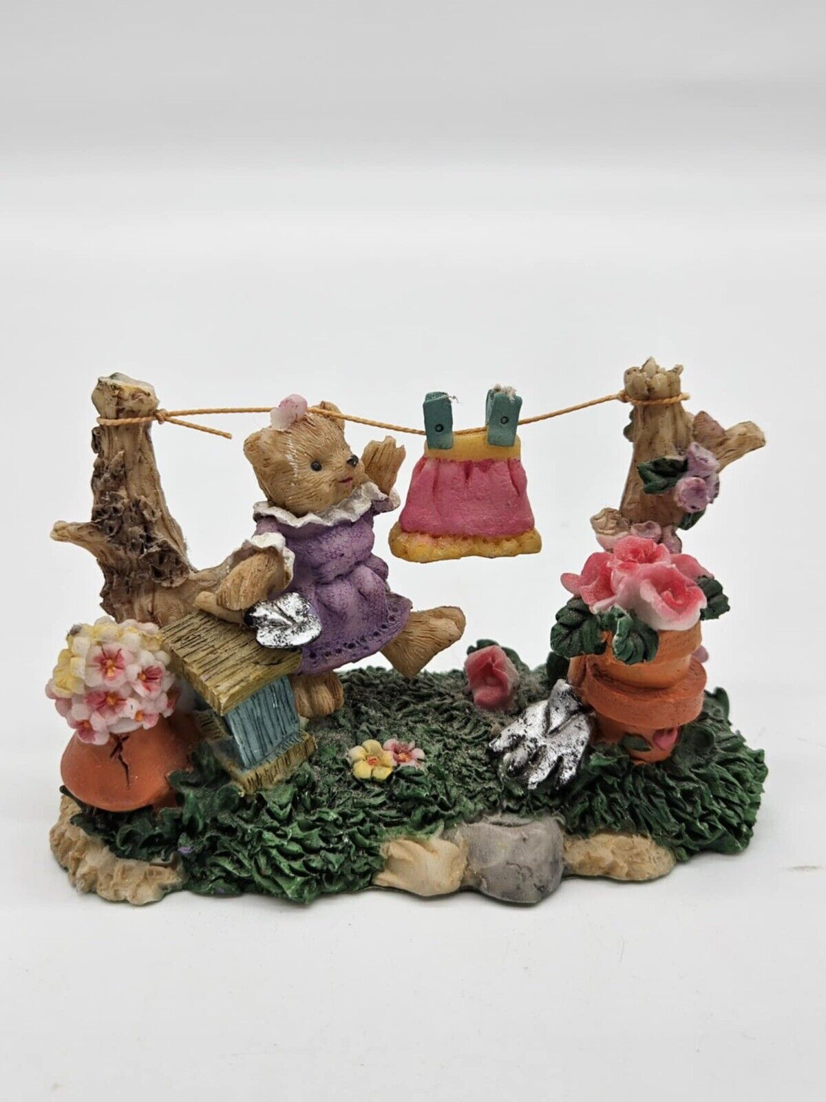 K’s Collection Vintage Ceramic Bear Laundry Figurine