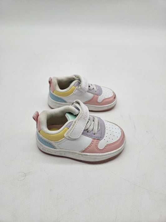 Size 5T Little Girls NAUTICA Sneakers Tennis Shoes White Pink Green
