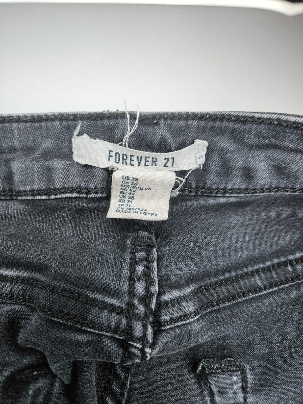 Forever 21 Black High Waisted Distressed Skinny Jeans Womens Size 25