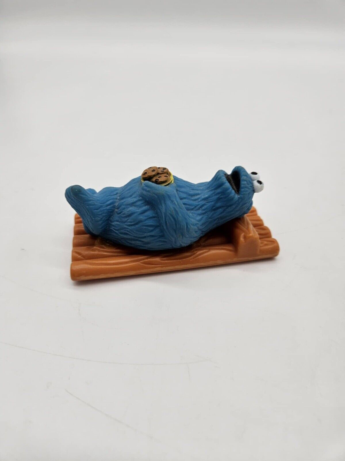 Sesame Street Cookie Monster On Raft Figure 3.5" PVC Figure Tyco 1997 Jim Henson