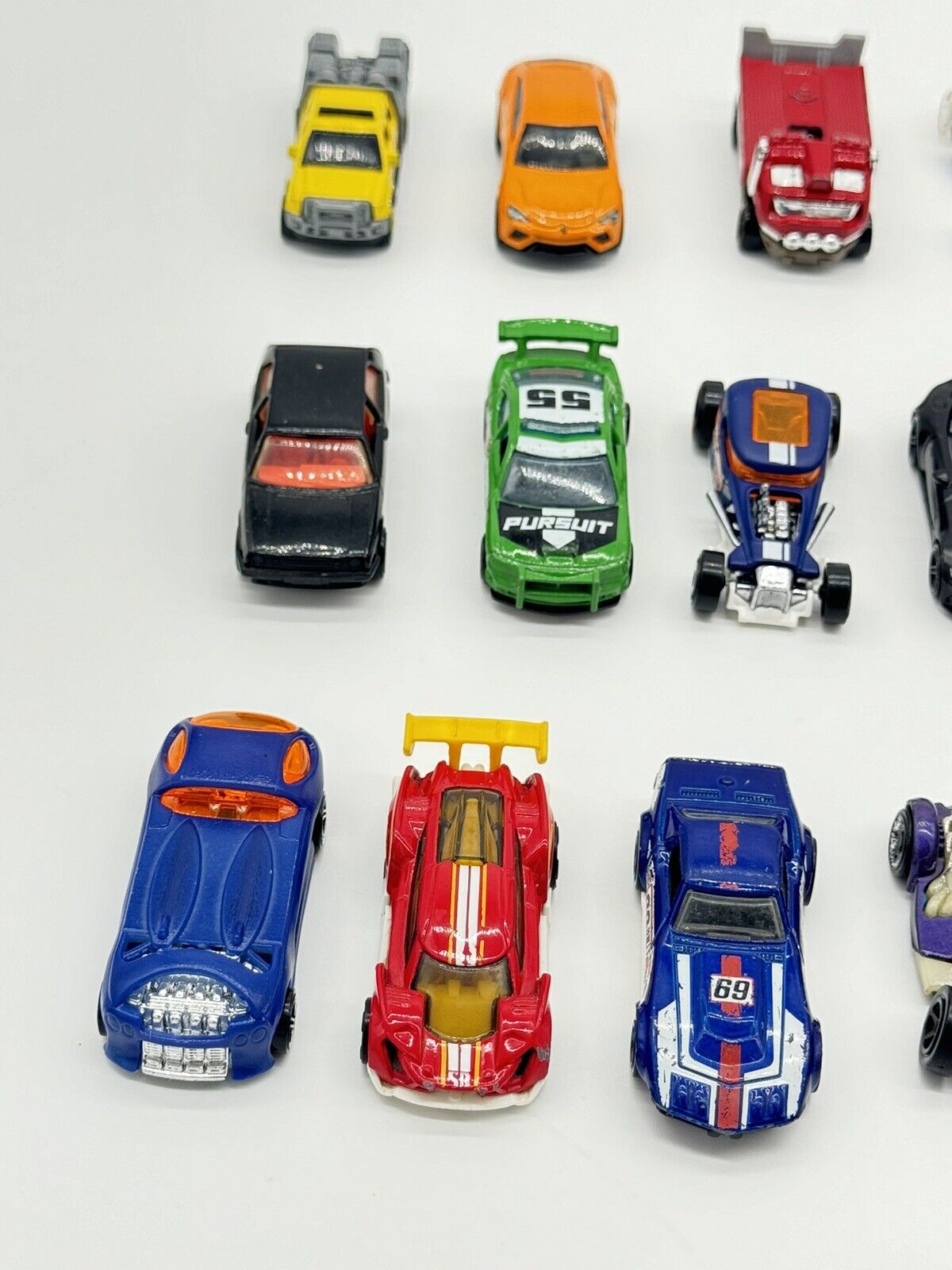 MIXED LOT OF 22 VINTAGE HOT WHEELS CARS