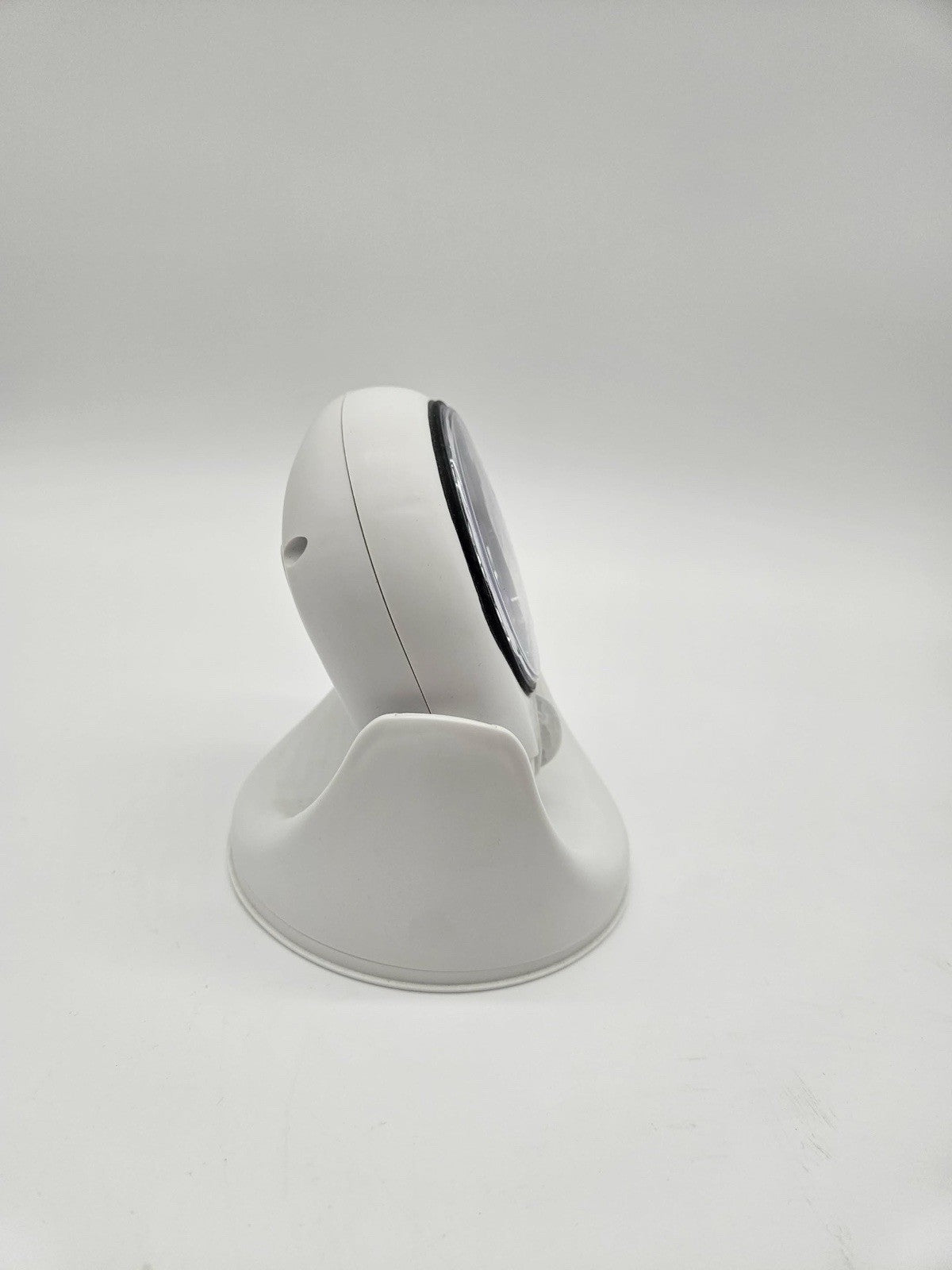 Motion Activated Cordless Light – Wireless LED for Closets, Halls & Stairs