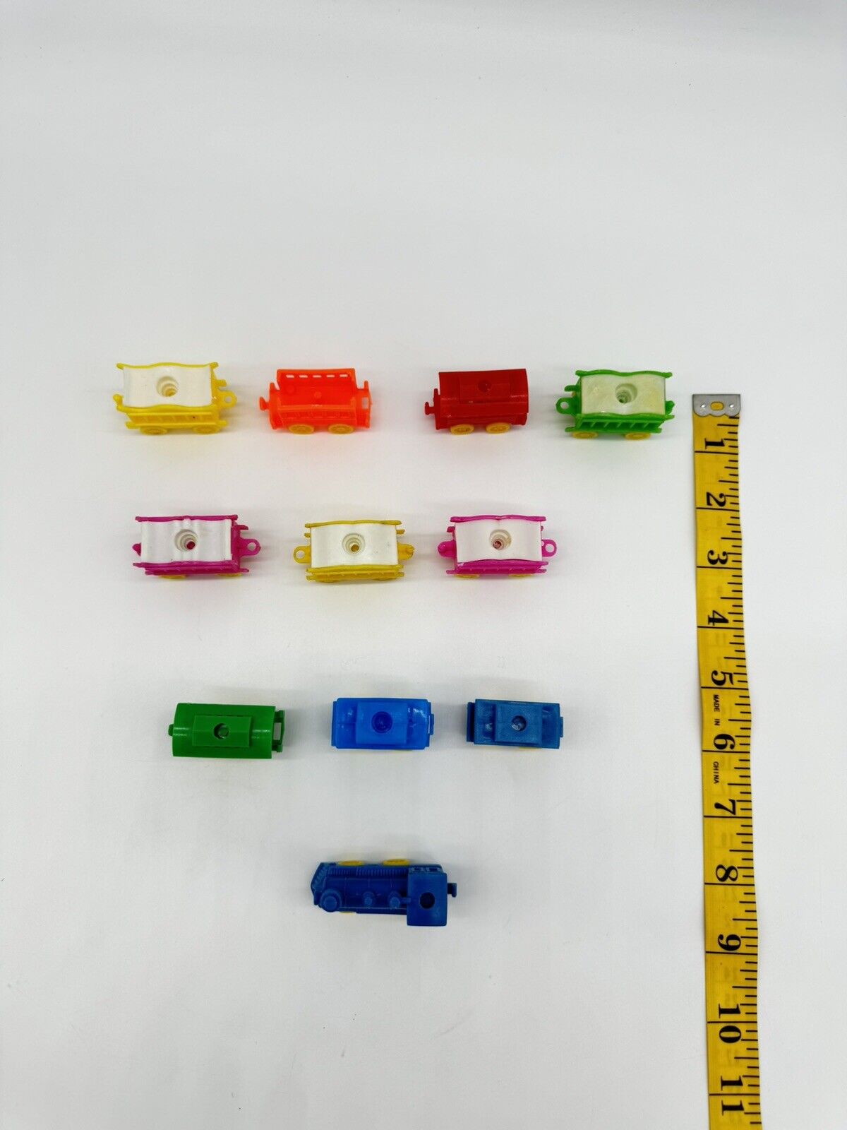 Vintage 6 pc Circus Train Birthday Candle Holder Made In Hong Kong W/ Animals