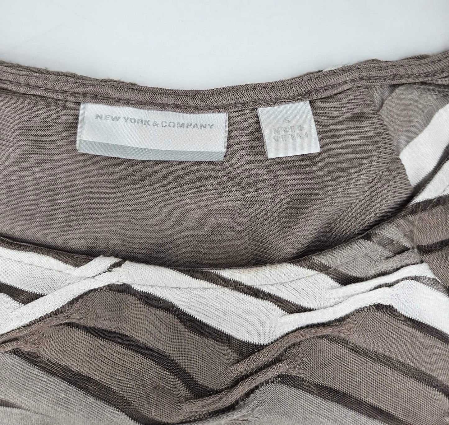 New York & Company Brown White Chevron Stripe Short Sleeve A-Line Dress Size S
