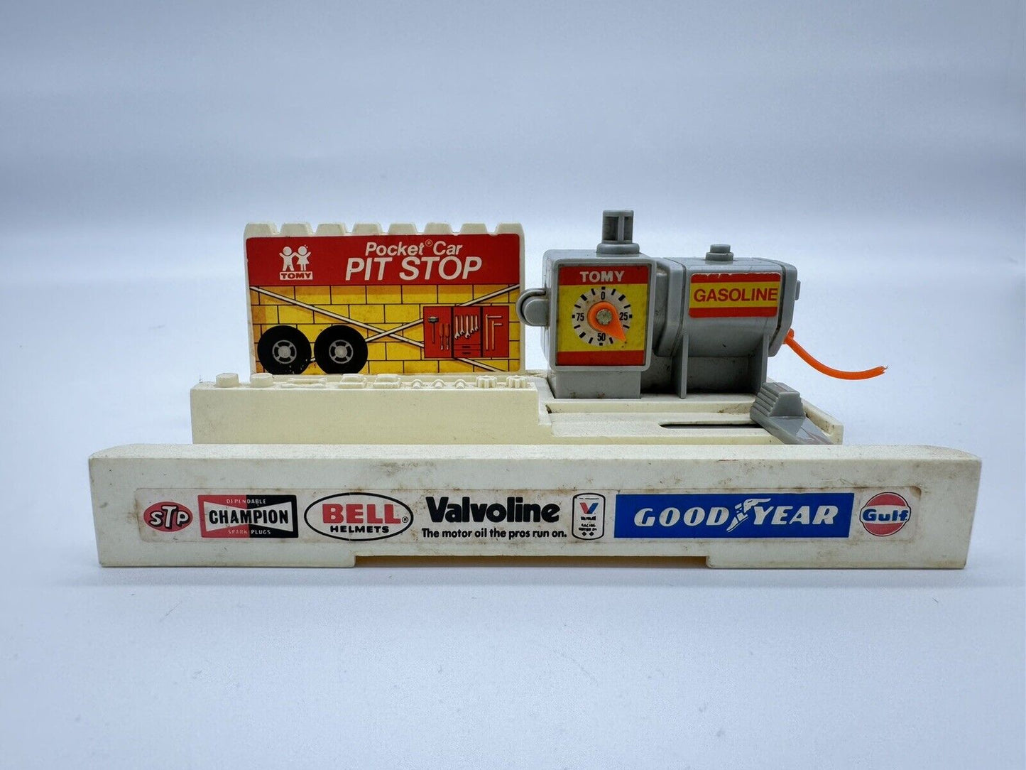 TOMY Pocket Car World Lot of 4 Stations