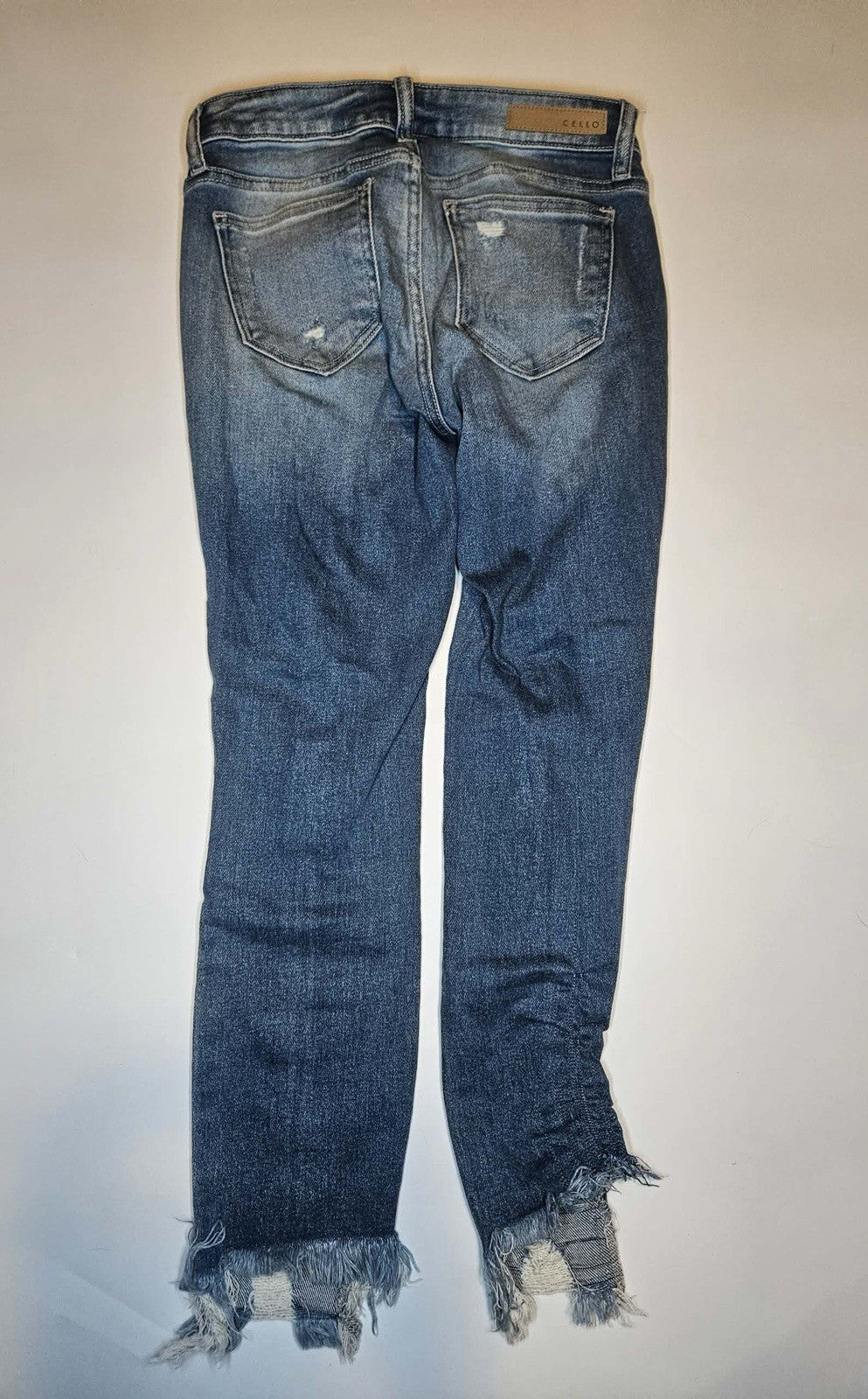 Cello Women’s Distressed Skinny Jeans Size 3 Blue Denim Raw Hem Stretch