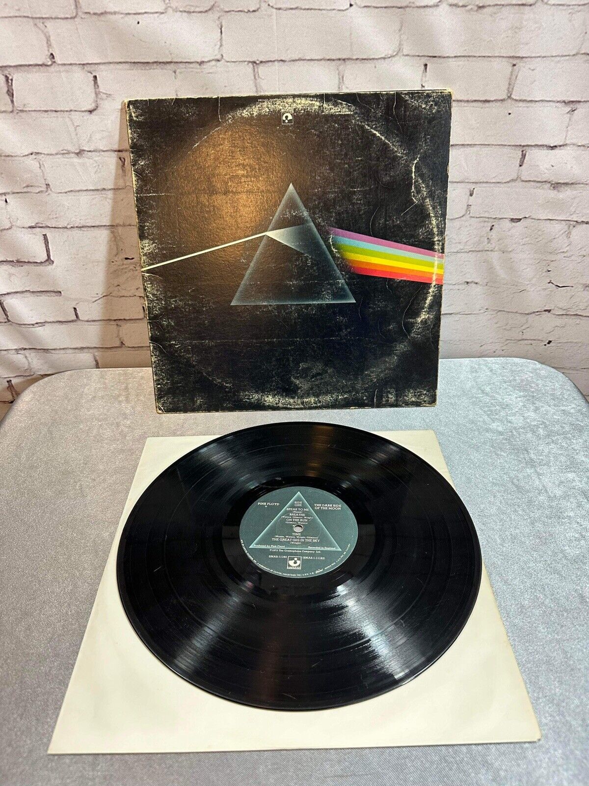 PINK FLOYD "Dark Side Of The Moon" Vinyl Album! Gatefold (SMAS-11163)-Harvest