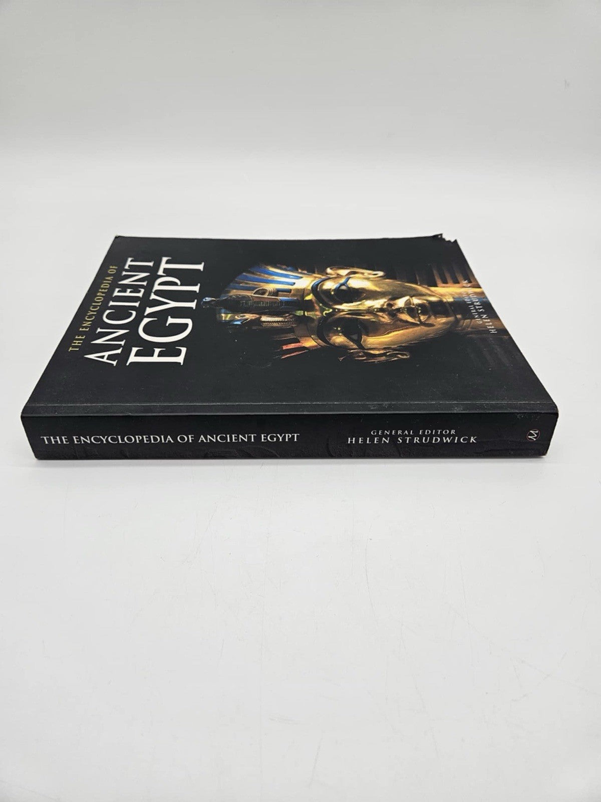 Encyclopedia of Ancient Egypt by Helen Strudwick (2016, Trade Paperback)