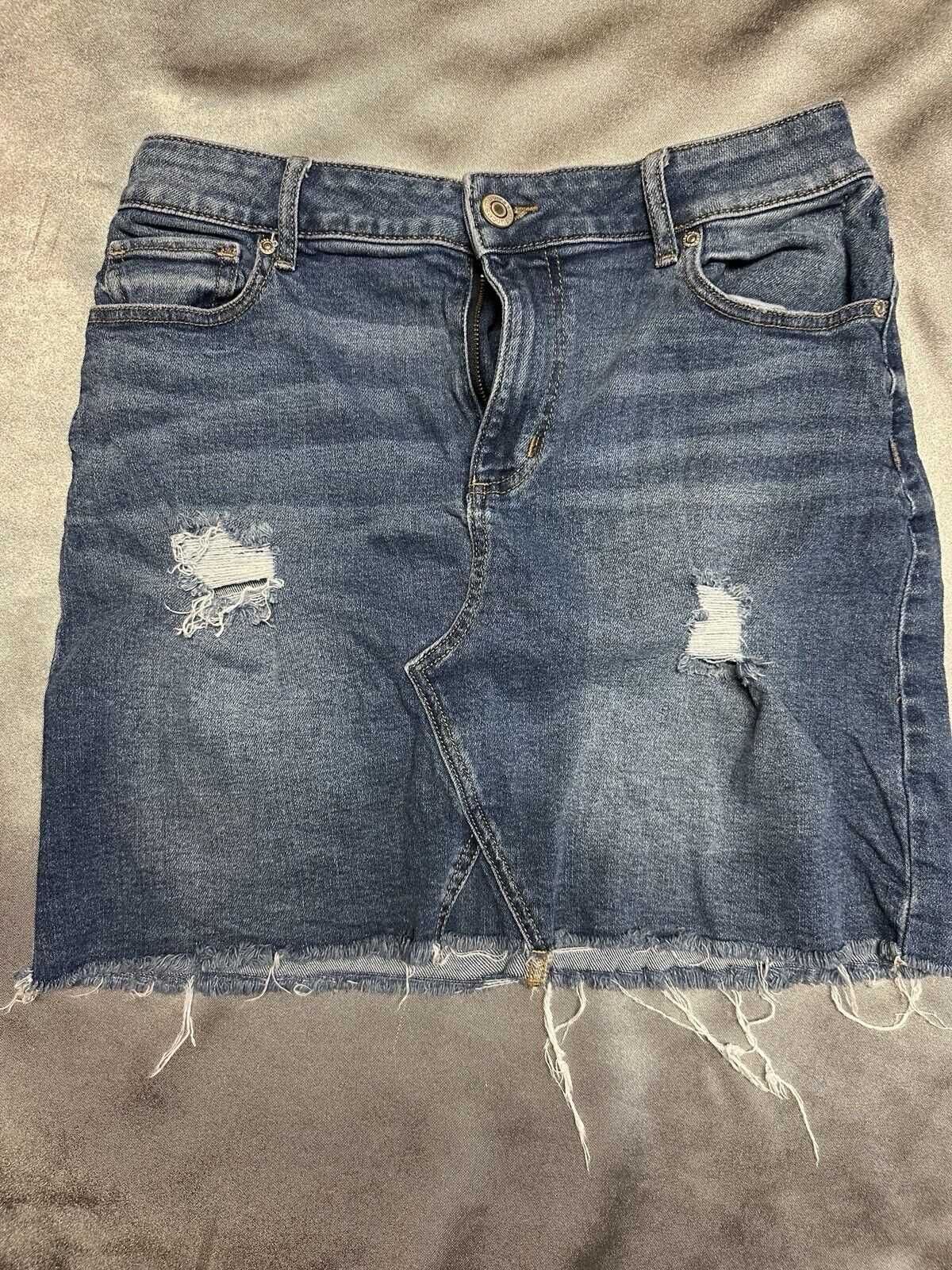 CUTE! Maurices Womens Denim Skirt  Size 8 WCLTH 001