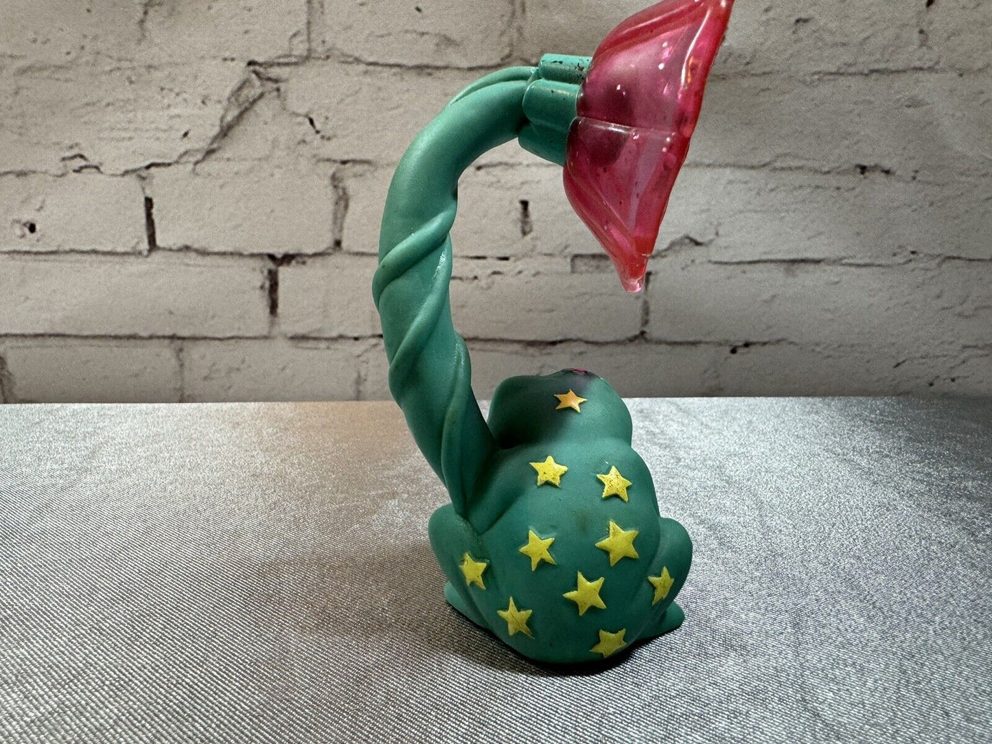 MAGIC TROLLS BABY PLAYFRIEND DEWDROP FLOWER 005