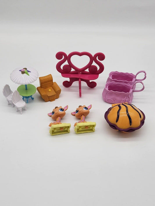 Lot of Littlest Pet Shop Toys