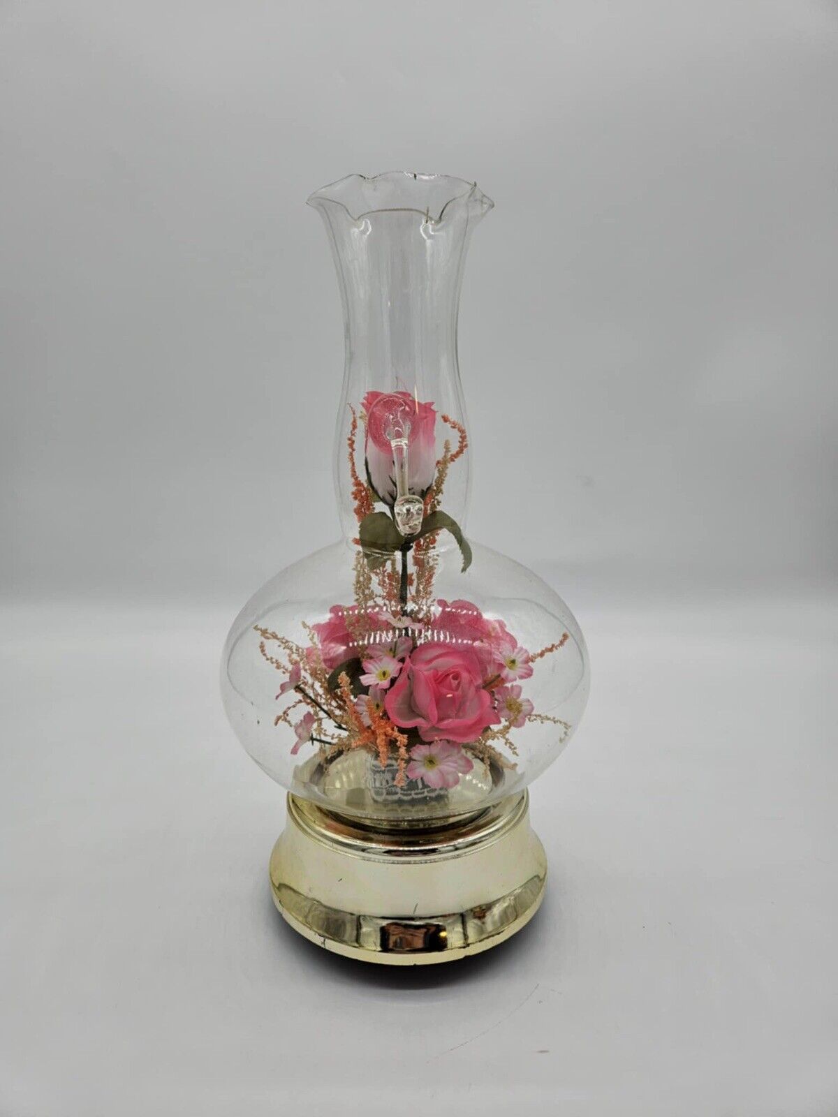 Vintage 1980’s lighted , musical, rotating floral red rose in glass vase