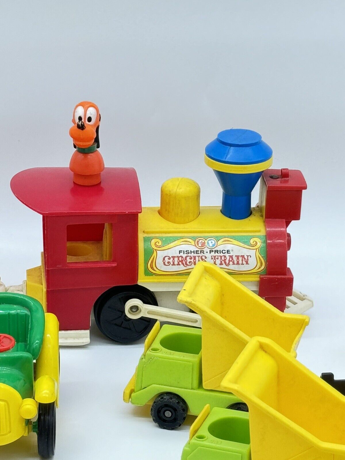 Huge Lot Of Vintage Fisher Price Little People Furniture, Cars, Trains, Ect