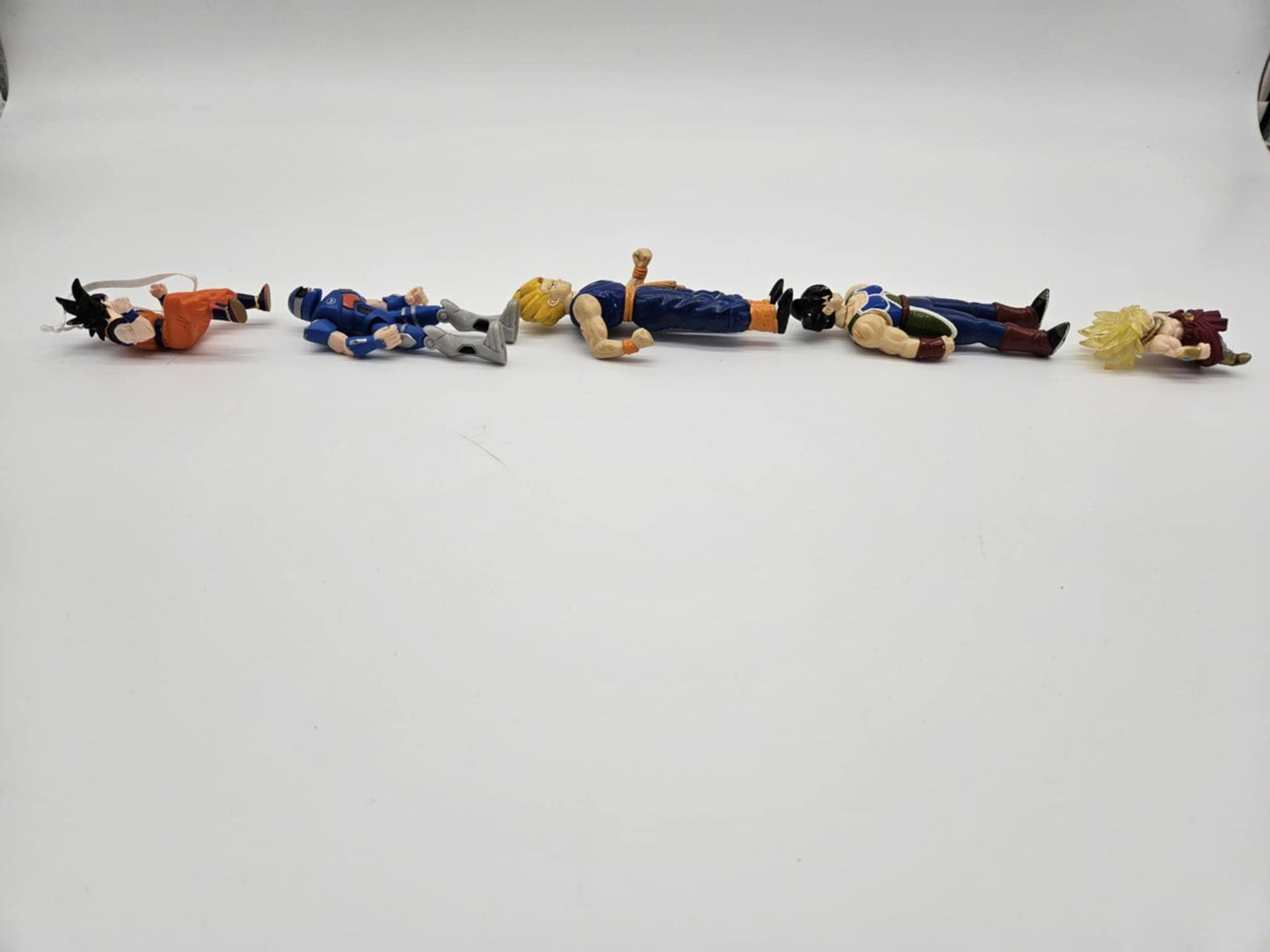 Lot of 5 Dragon Ball Z Action Figures