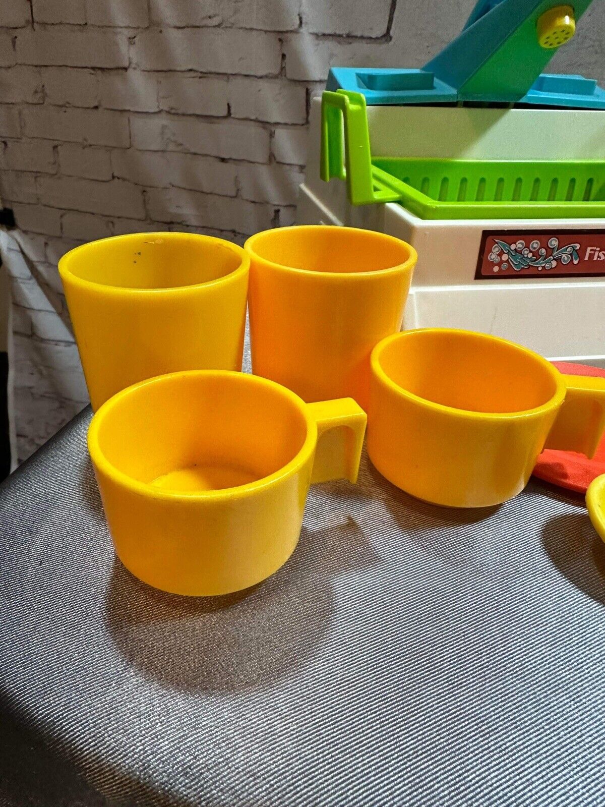 Vintage Fisher Price Fun With Food Magic Burner Stove & Sink Set