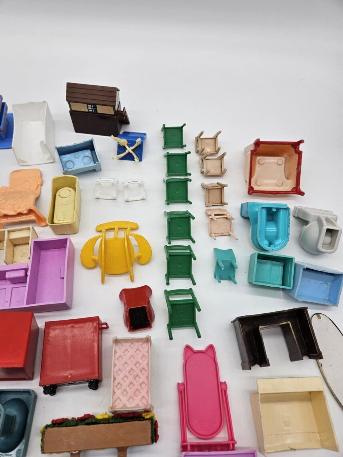 Vtge Lot Doll Dollhouse Furniture Plasco Fisher Price Renwall Arco & MORE!