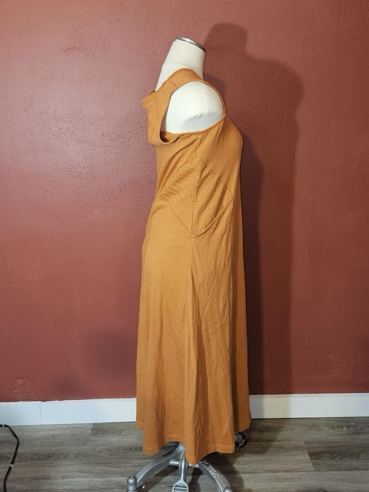 Soft Surrounding Rust Maxi Dress Side Buttons Size Medium