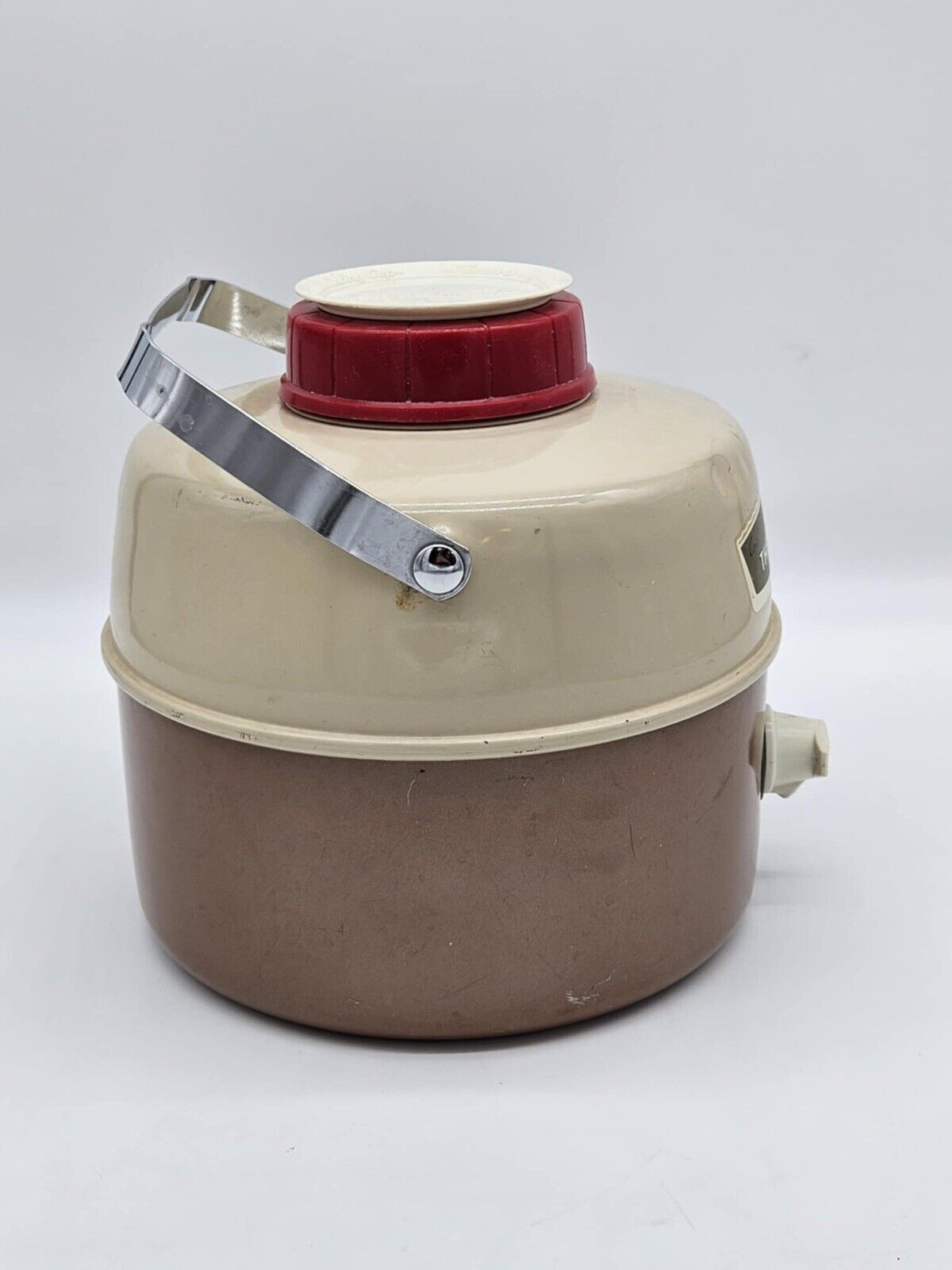 Vintage Knapp Monarch Therm-a-Jug Hot Cold Full One Gallon with Drinking Cup.