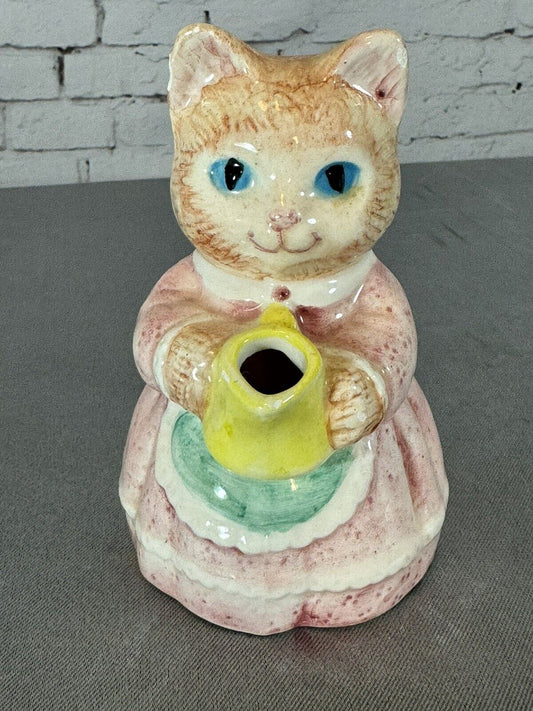 1991 VTG AVON CAT CREAMER PITCHER - HALF OF THE SET, SHE NEEDS HER SUGAR VFG