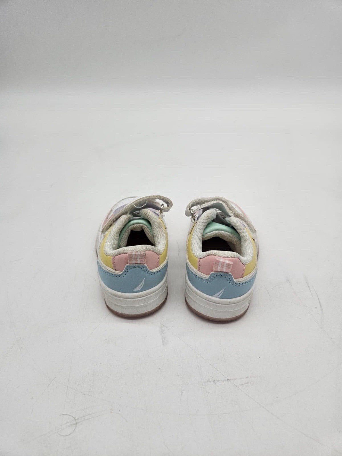 Size 5T Little Girls NAUTICA Sneakers Tennis Shoes White Pink Green