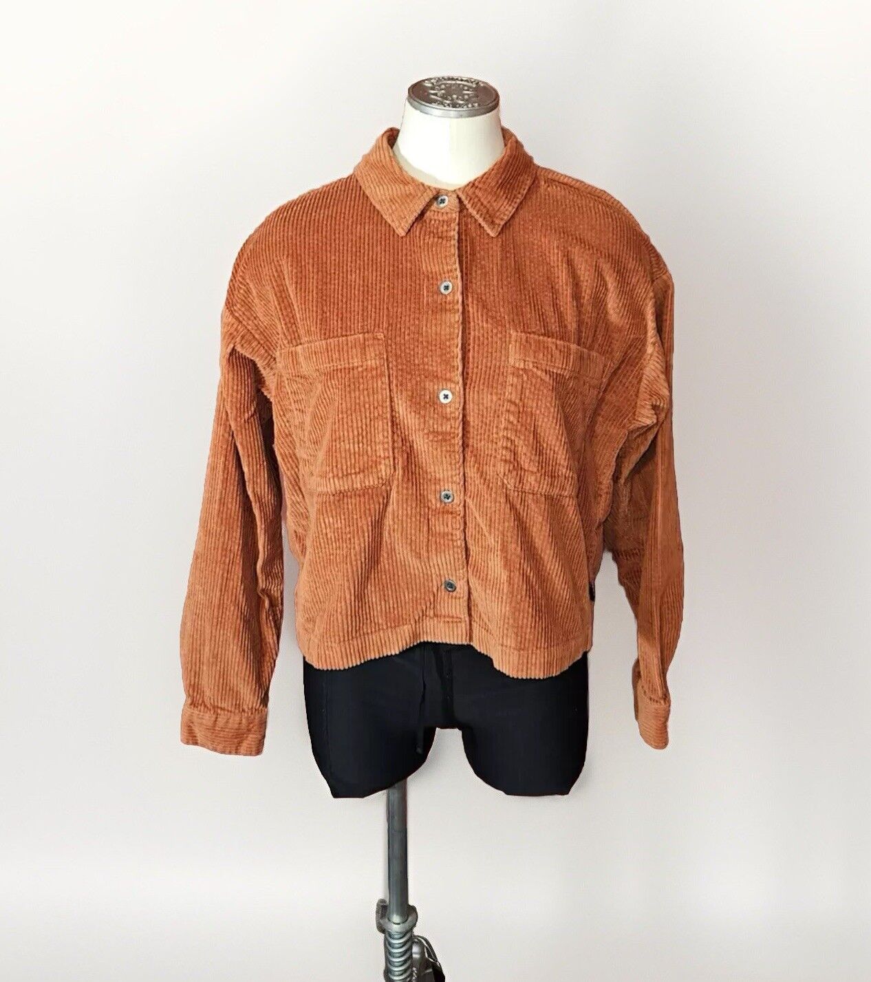 Vans Corduroy Crop Shirt SZ M Jacket Boxy Ribbed Button Front Top