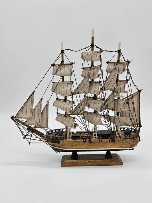 Vintage Fragata Siglo XVIII Wooden Model Ship Three Hands Corp 12” X 12”