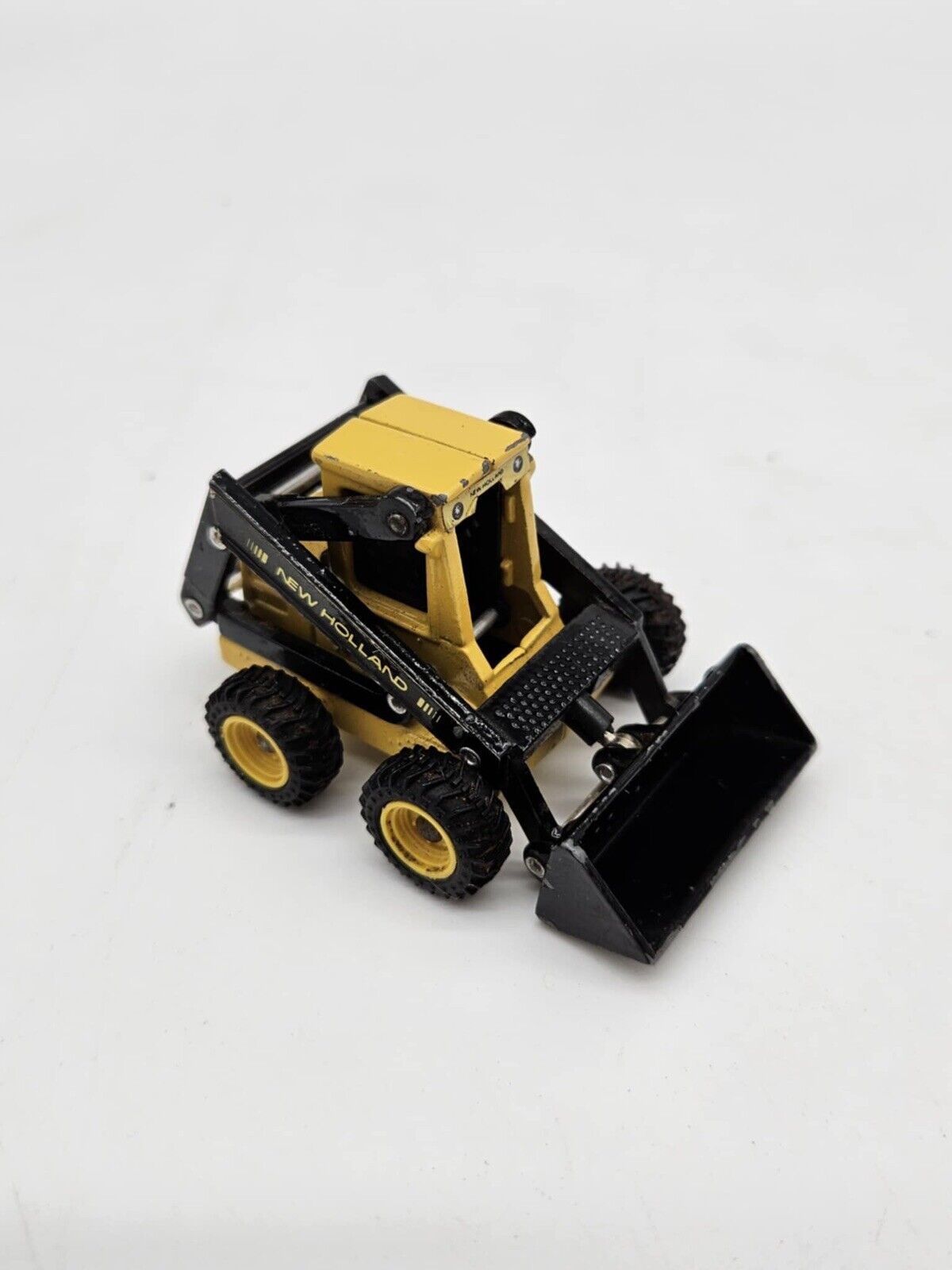 Miniature New Holland Model 555 Skid Steer Front Loader Used DieCast 2.75" Size