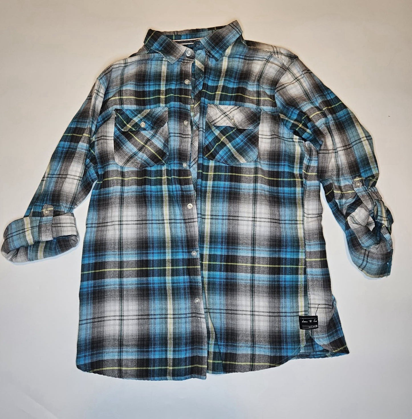 Men’s Plaid Flannel Button Down Shirt Blue Black White Long Sleeve