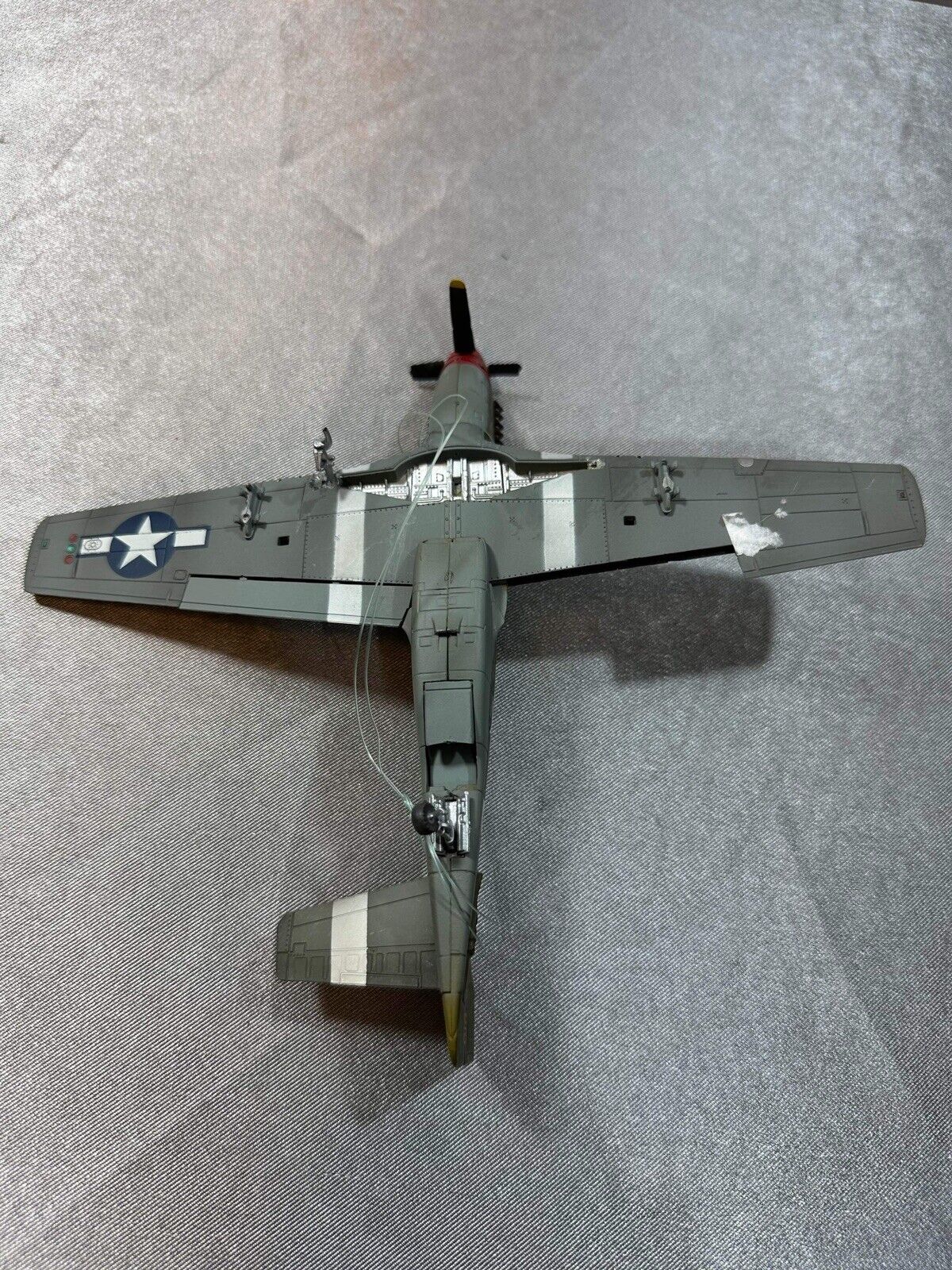 Hobby Master HA8515, P-51B Mustang "Steve Pisanos" 36798 4th FG 334th FOR PARTS