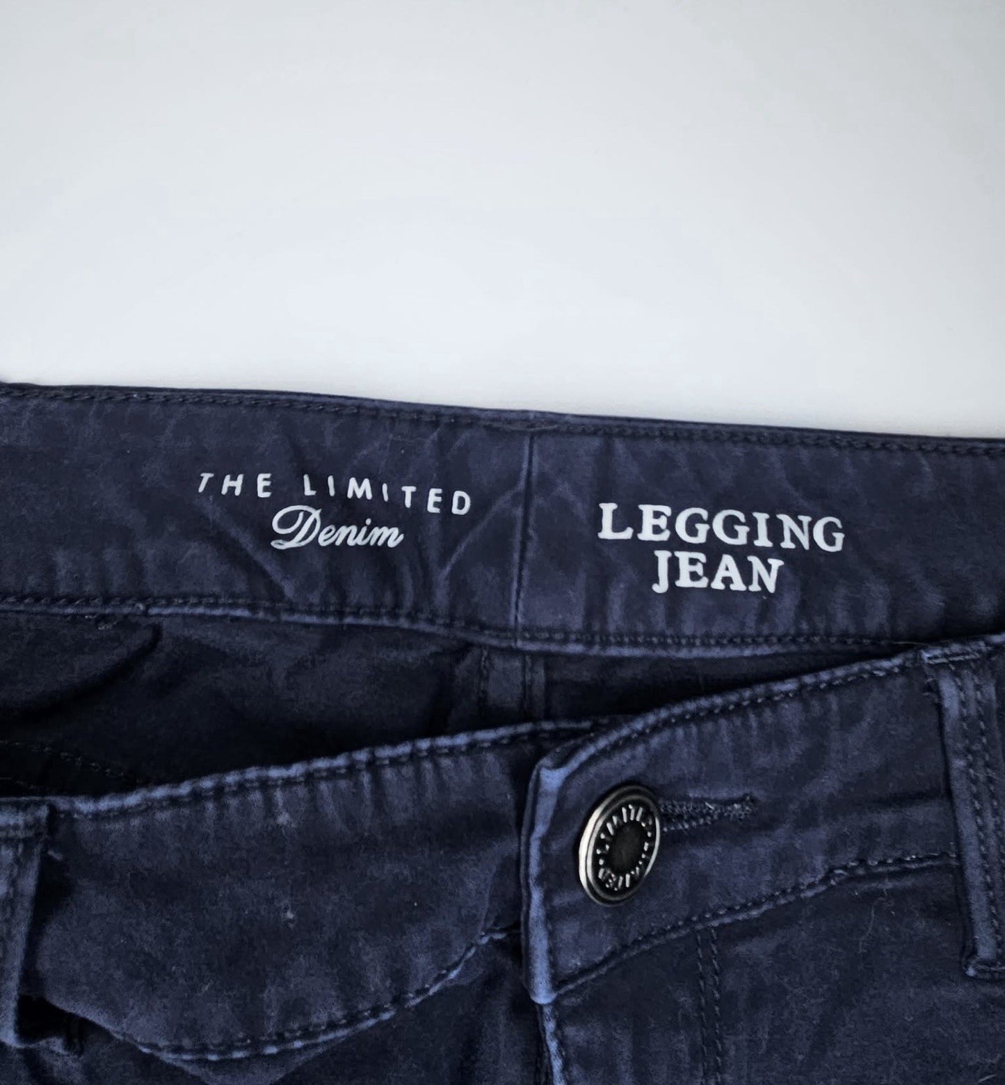 The Limited Denim Legging Jean Women’s Dark Wash Skinny Jeans Sz 4