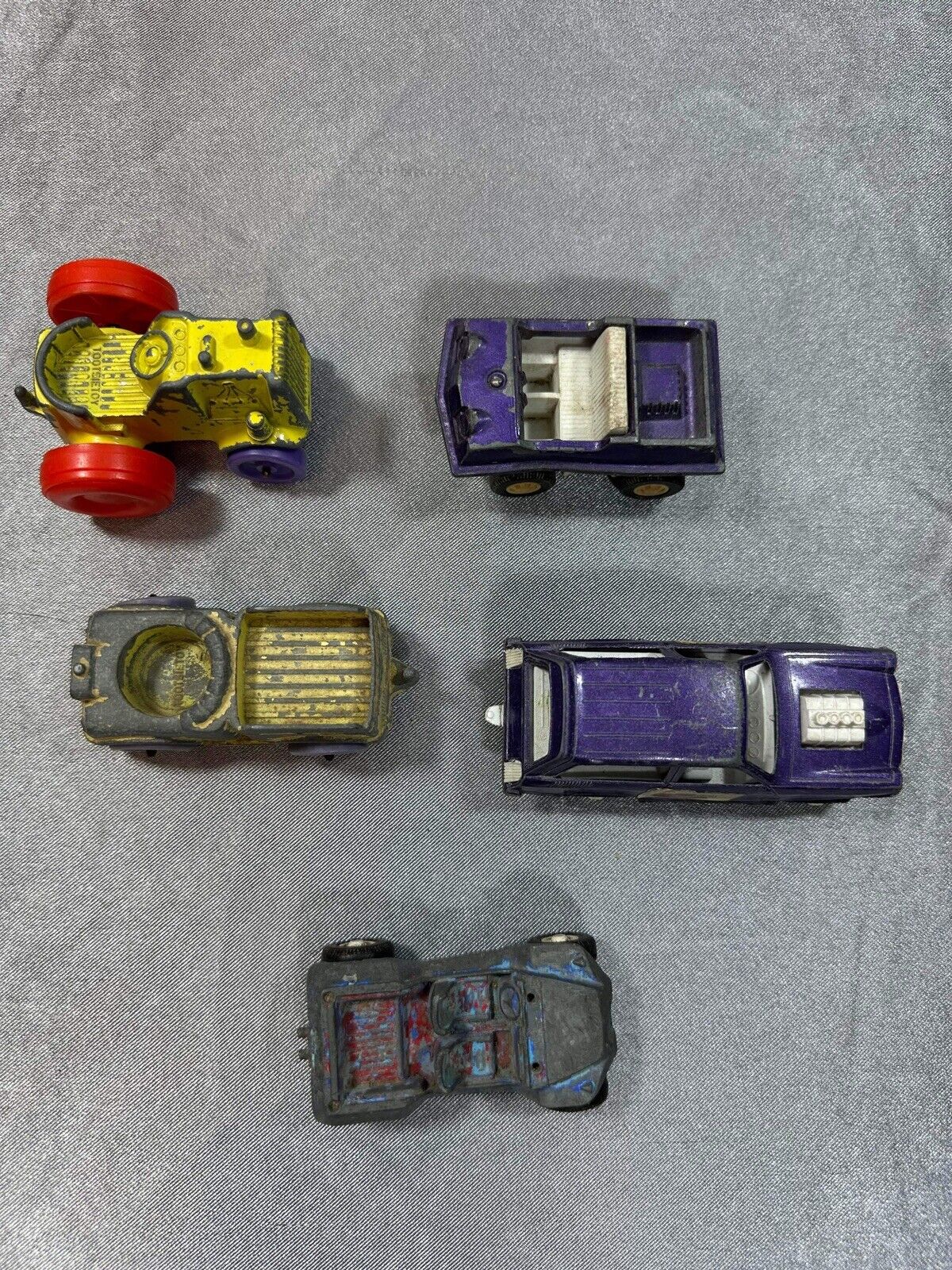 VINTAGE 1960s LOT OF 5 TOOTSIE TOY DIECAST METAL CARS