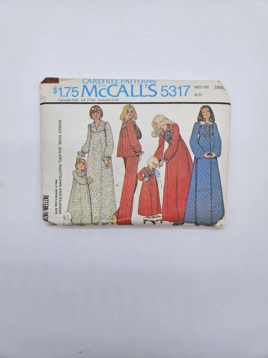 Vintage Sewing Pattern McCall's 5317 Pajama & Robe set size small
