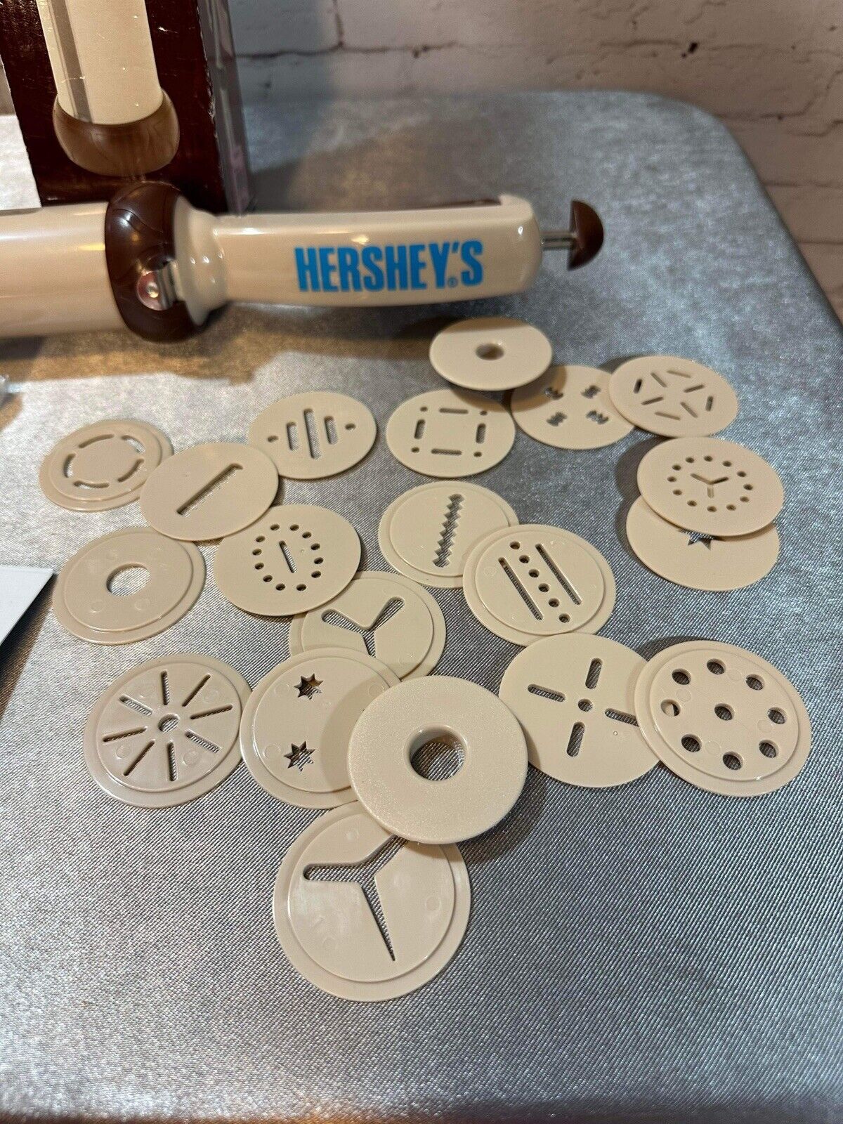 Hershey's Kisses branded cookie press