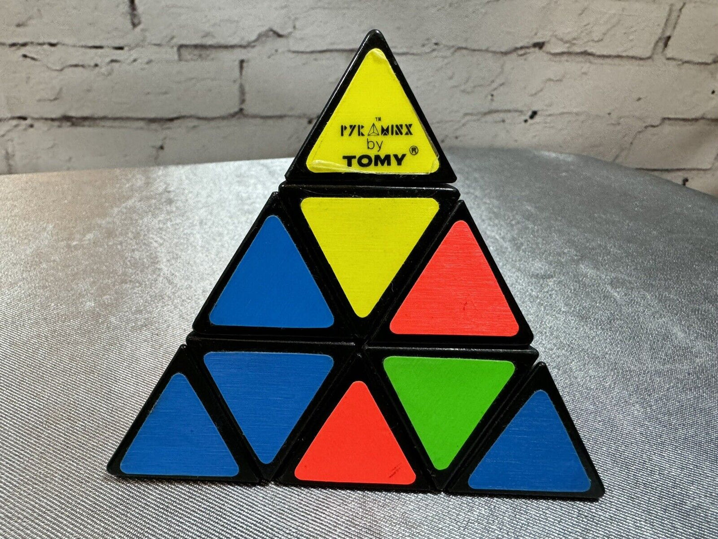 Lot OF 3 VINTAGE PYRAMIX PYRAMID TRIANGLE PUZZLE TOY RUBIK'S CUBES 005