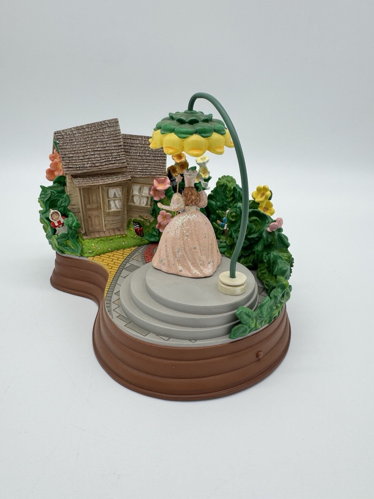 Hallmark Keepsake Ornament Wizard Of Oz I'll Get You My Pretty Christmas 2006