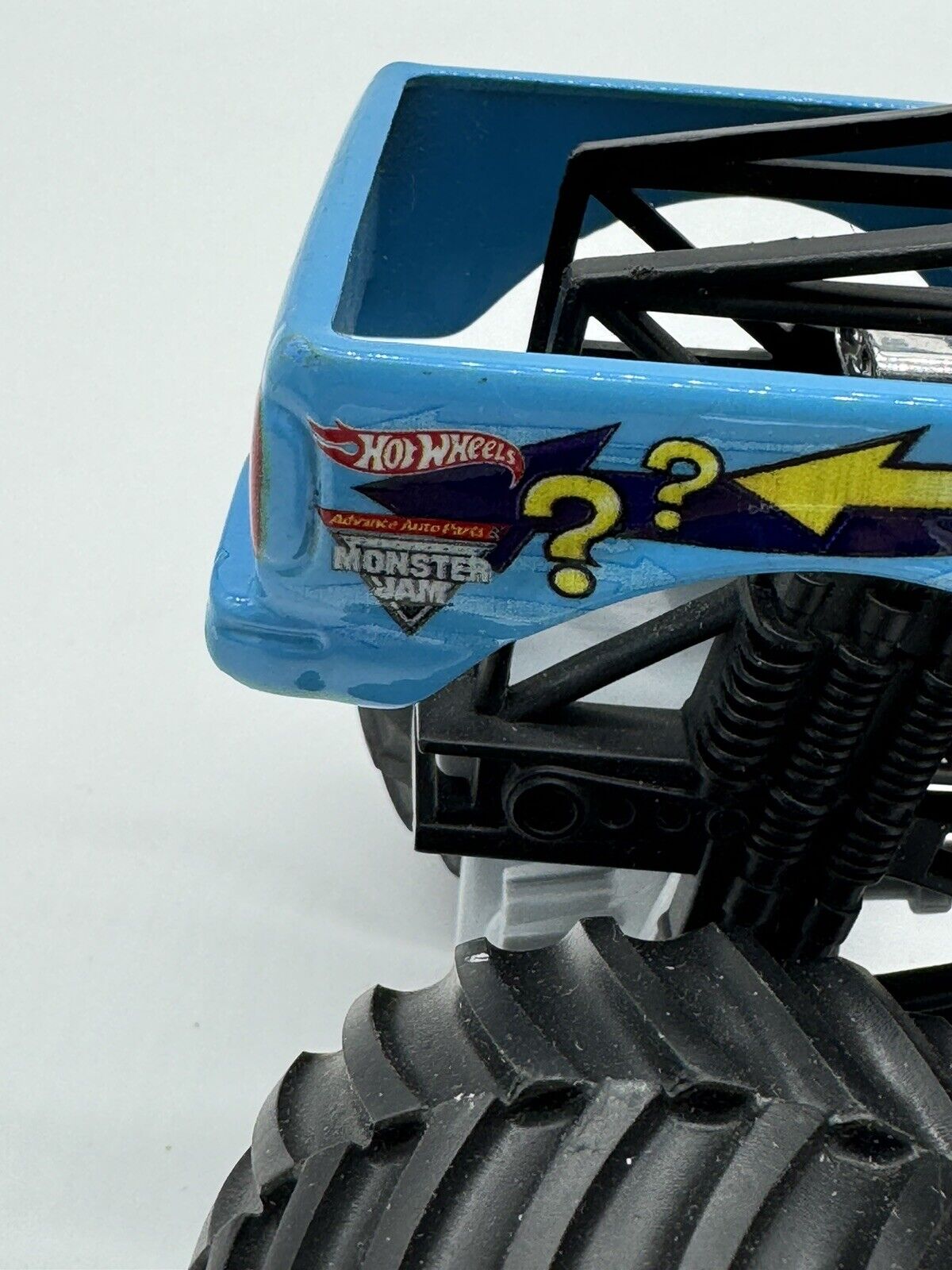 Hot Wheels Monster Truck Jam 1:64 Scale Truck 005
