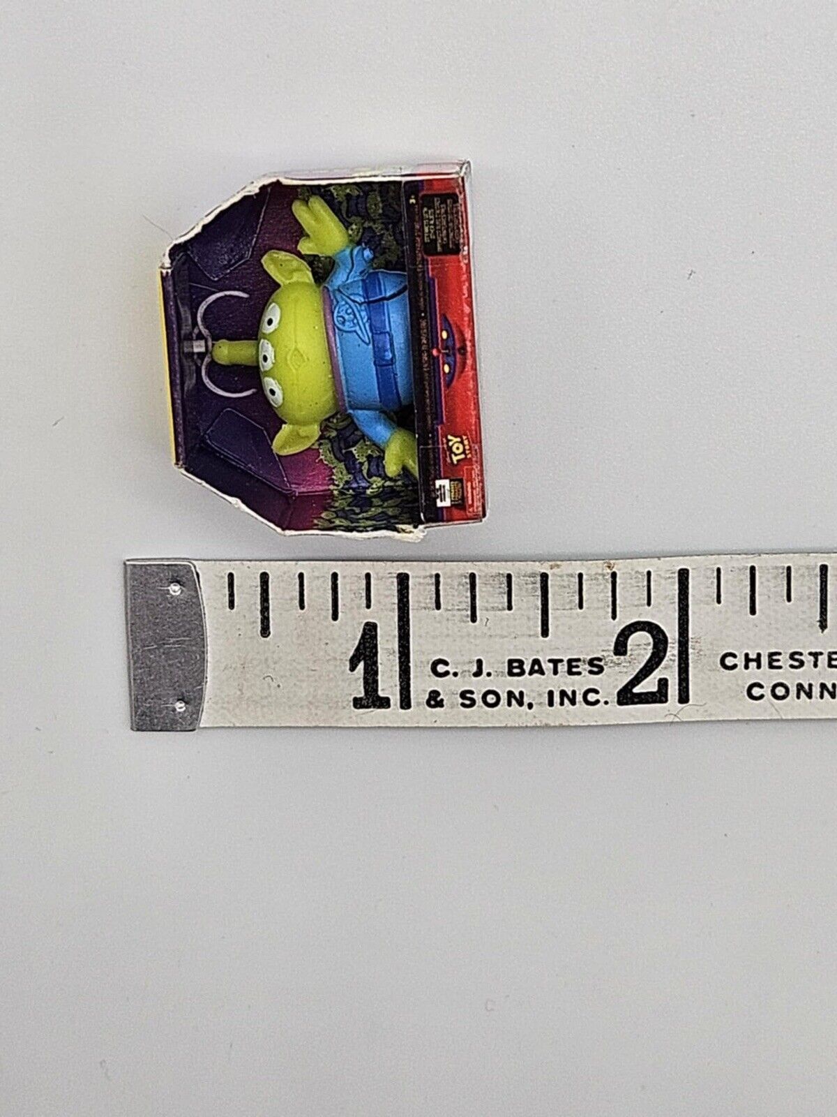 Toy Story Alien Pizza Planet Figure  Surprise Zuru Toy Mini Brands! Disney Store