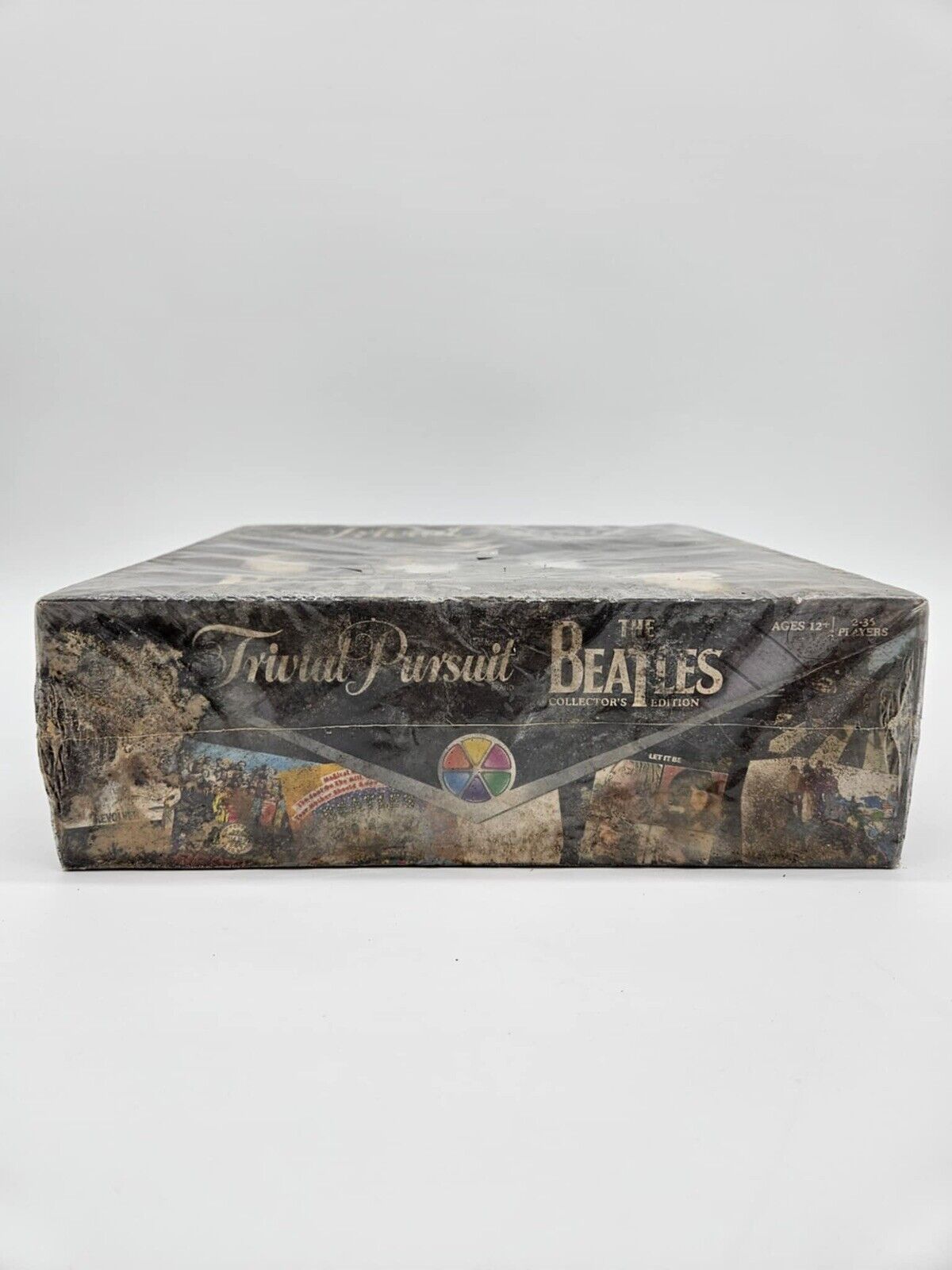THE BEATLES Collectors Edition Trivial Pursuit New Sealed USAopoly Board Game