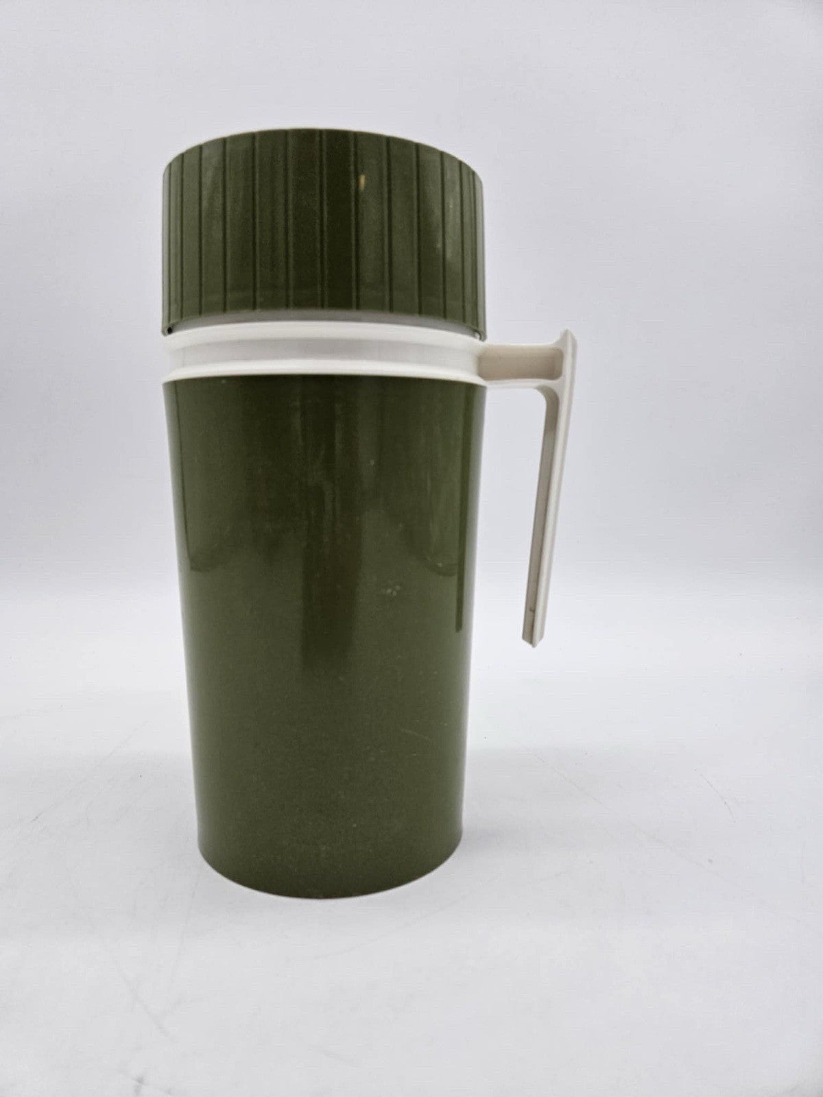 Vintage Thermos Pint Size Model 7202 Green Insulated Travel Thermos