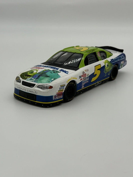 2001 01 CHEVROLET MONTE CARLO TERRY LABONTE NASCAR 1:64 SCALE DIECAST CAR 005