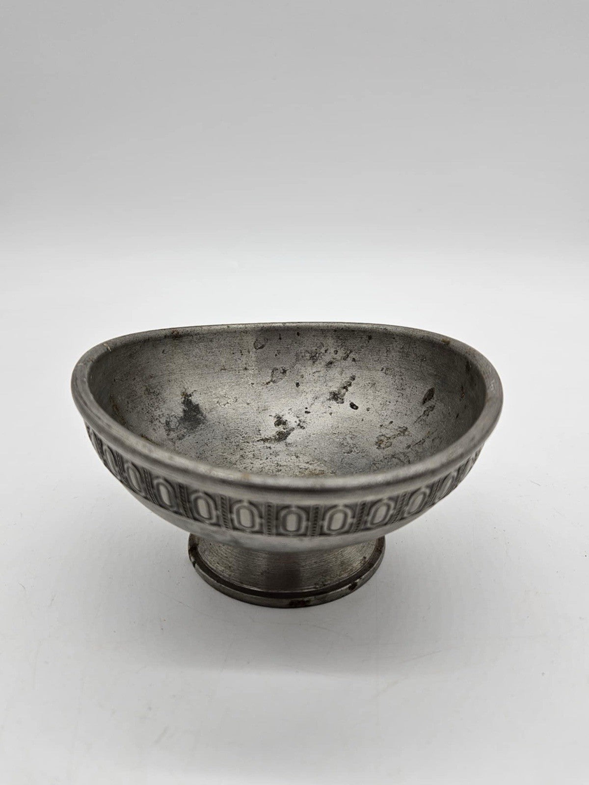 VINTAGE HAUGRUD NORWAY PEWTER FOOTED BOWL