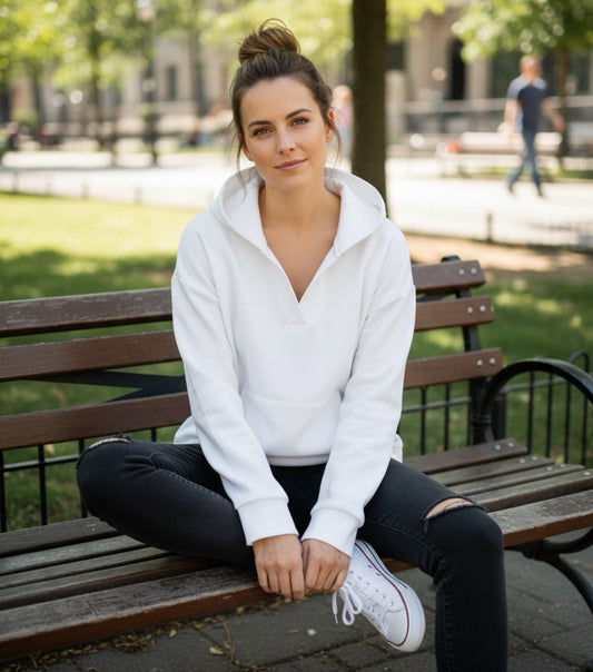 White Cropped Pullover Hoodie Sweatshirt Size S/M