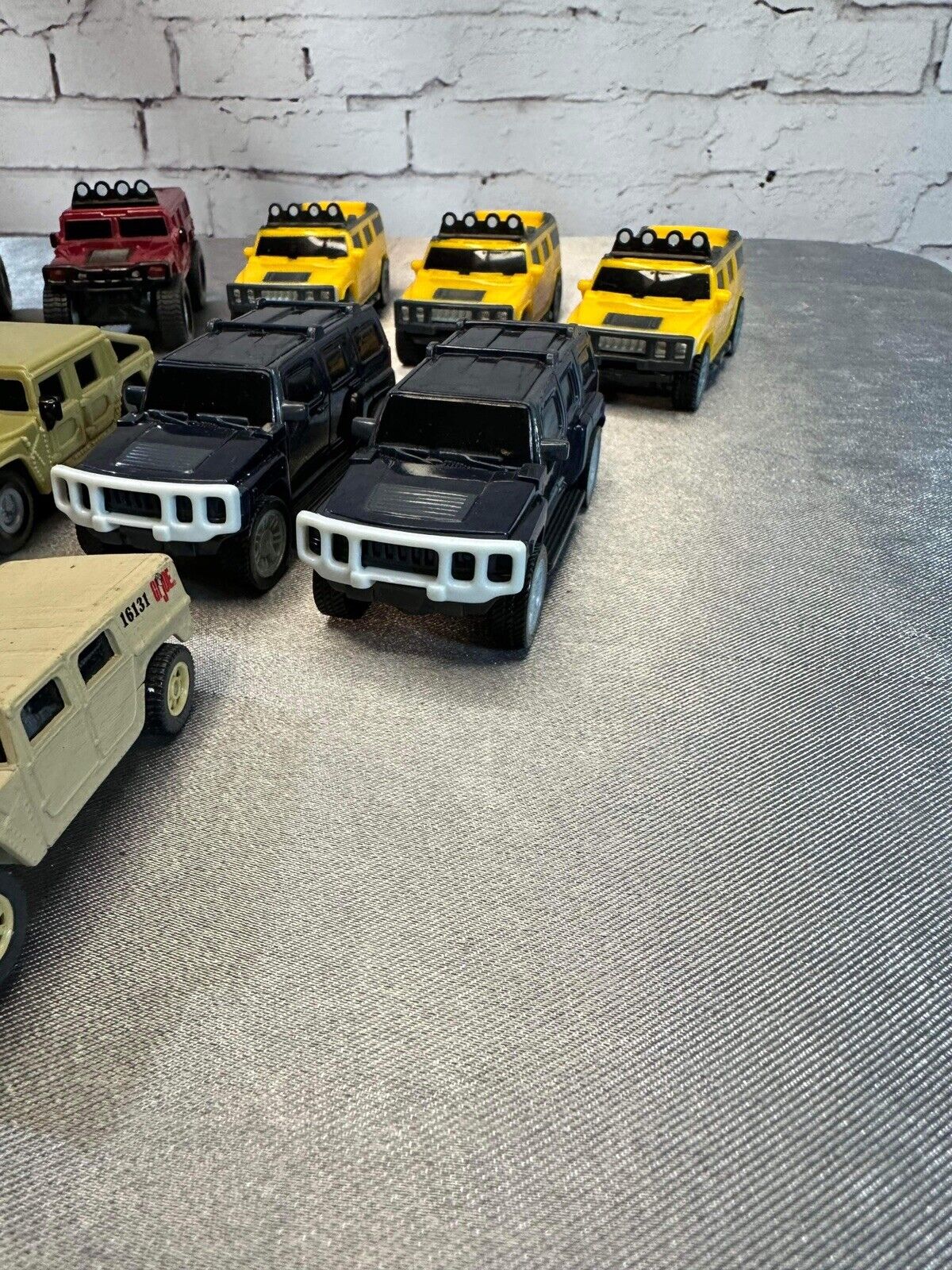 Lot Of 14 Vintage Toy Hummers