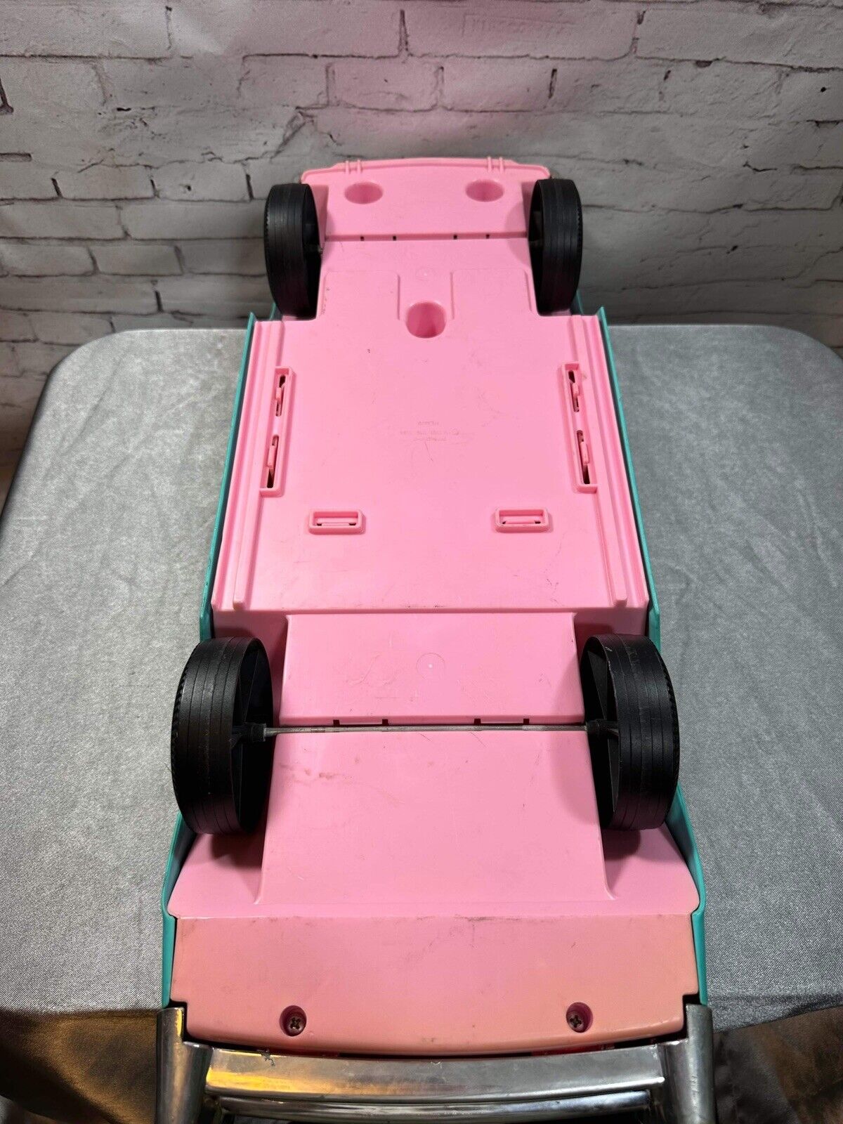 Barbie 57 Chevy Bel Air Convertible Car Turquoise Pink Incomplete Vintage 1988