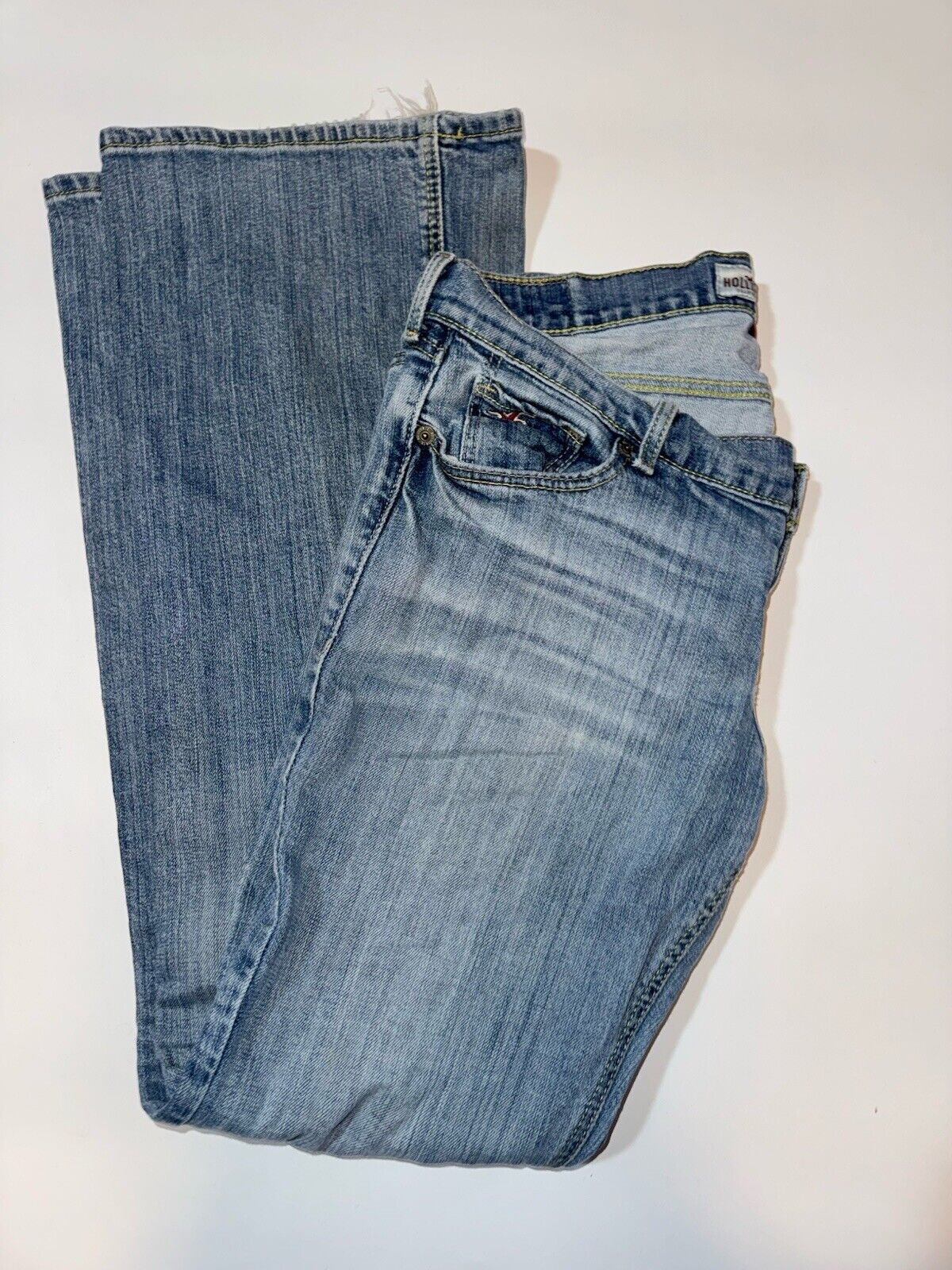 Hollister SoCal Stretch Flare Leg Medium Wash Jeans Women's Size 5S